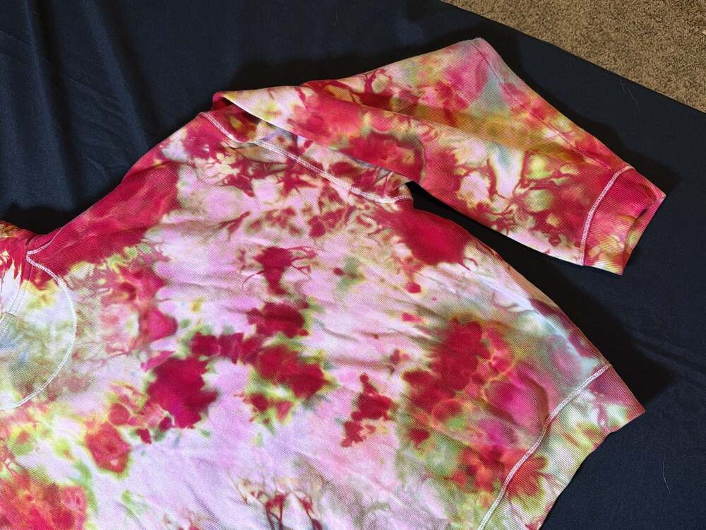 Tommy Bahama Custom Ice-Dyed Tie Dye 1/4 Zip Sweatshirt Pullover - Picture 9 of 10